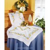 Nappe Fleurs jaunes à broder en broderie traditionnelle - Vervaco - Vervaco