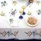 Serviette de table imprimée en broderie traditionnelle ambiance champêtre - Bordée dentelle de Luc Création