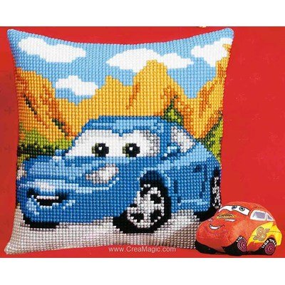 Coussin Vervaco au point de croix disney cars sally