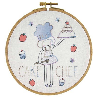 Broderie traditionnelle DMC cake chef