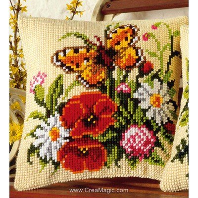 Kit coussin point de croix papillon et fleurs des champs - Vervaco