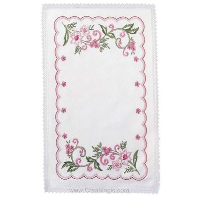 Napperon en broderie traditionnelle harmonie rose Avila