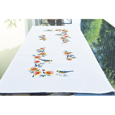 Chemin de table imprimé en broderie traditionnelle bergeronnettes - Brodélia