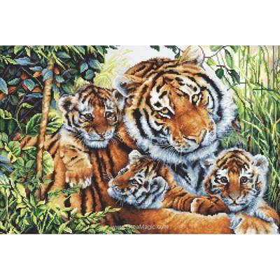 La broderie Luca-S tigres en famille