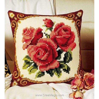 Coussin Vervaco roses rouges au point de croix