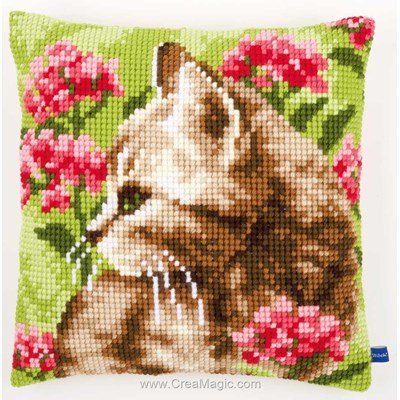 Kit coussin Vervaco au point de croix profil de chat aux fleurs