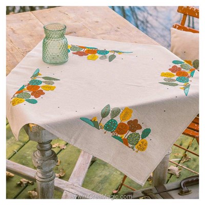 Nappe à broder (kit) Forêt en automne - Vervaco