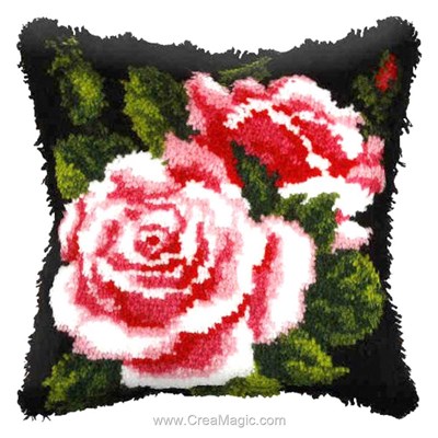 Coussin point noué lumière de roses d'Orchidea