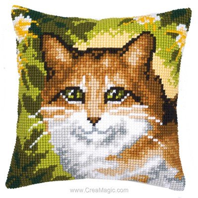 Coussin chat nature au point de croix Vervaco