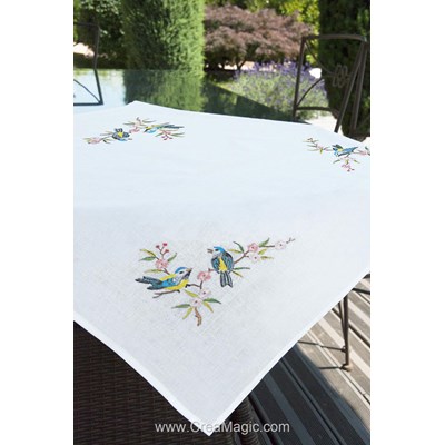 Nappe en broderie traditionnelle jolies mésanges - Brodélia