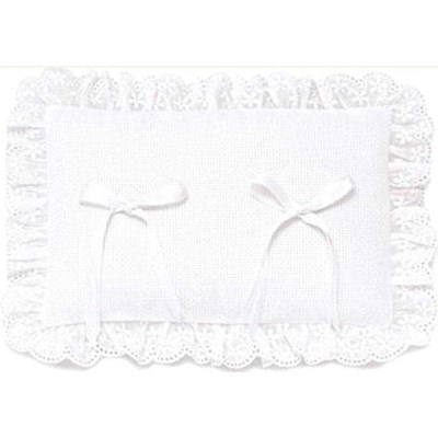 Coussin naissance déco dentelle - blanc - DMC