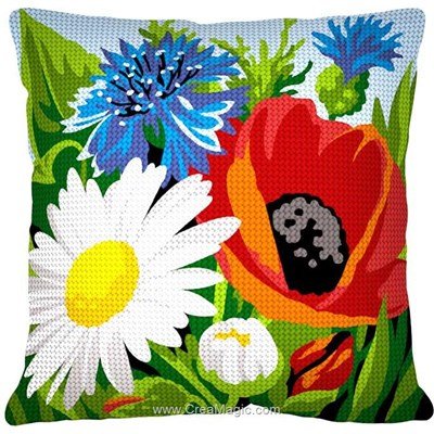 Coussin coquelicot, margueritte et bleuet de Margot au demi point