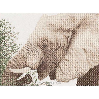 Lanarte broderie en point compté eating elephant