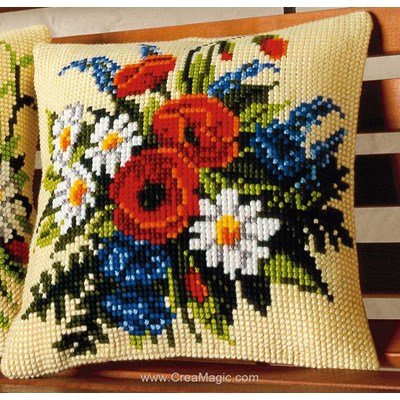 Kit coussin Vervaco bouquet champêtre au point de croix