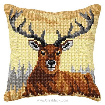 Coussin au point de croix Orchidea le cerf en automne