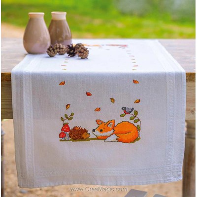 kit Chemin De Table Animaux d'automne - Vervaco