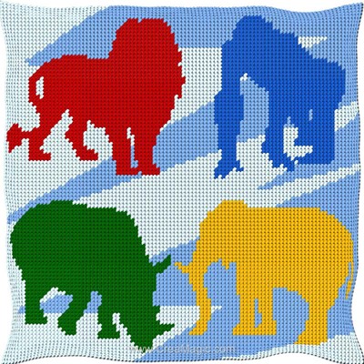 Coussin au demi point Luc Création la faune en couleur