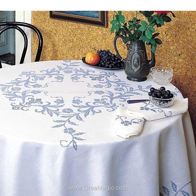 Serviette de table en broderie au point de croix imprimé tradition de Margot Broderie