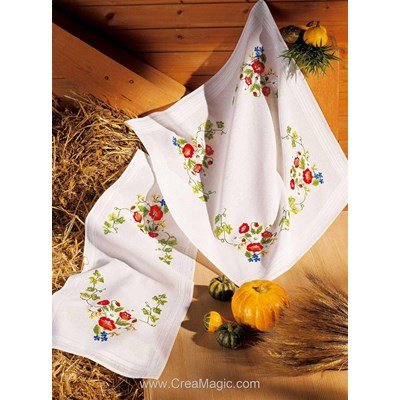 Kit nappe fleurs rouges en broderie traditionnelle Vervaco