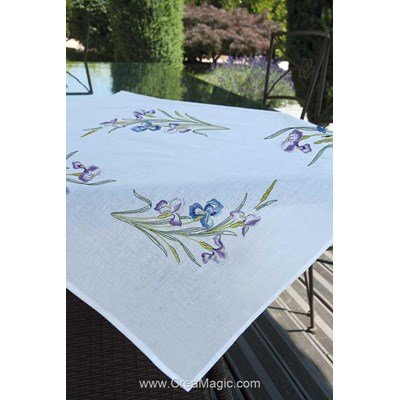 Nappe imprimée en broderie traditionnelle quatuor d'iris de Brodélia