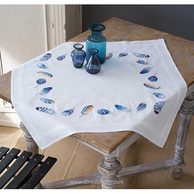 Kit surnappe plumes bleues en broderie traditionnelle - Vervaco PN-0162237