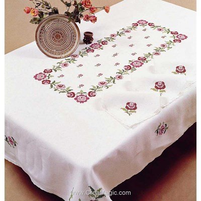 Nappe bagatelle roses en broderie au point de croix imprimé de Margot Broderie