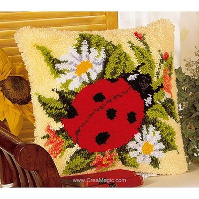 Kit coussin point noue Vervaco coccinelle et pâquerettes