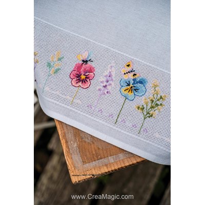 Kit Nappe Broderie Point de Croix compté - kit Violettes - Vervaco