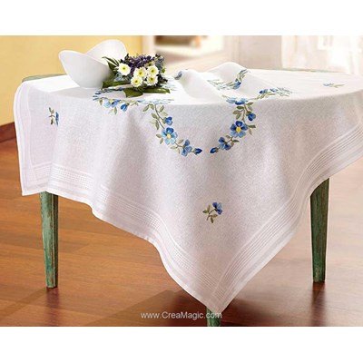 Nappe sarah pervenches en broderie traditionnelle de Duftin