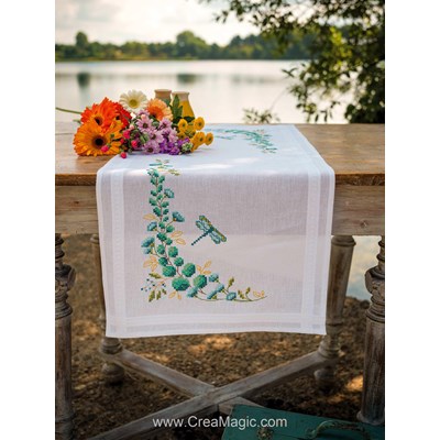 Kit Chemin De Table Broderie Point de Croix imprimée - Eucalyptus - Vervaco