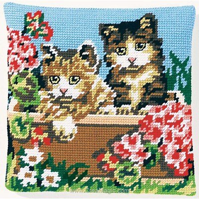 Coussin demi point SEG chatons dans la jardinière