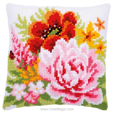 Coussin Vervaco roses colorées au point de croix