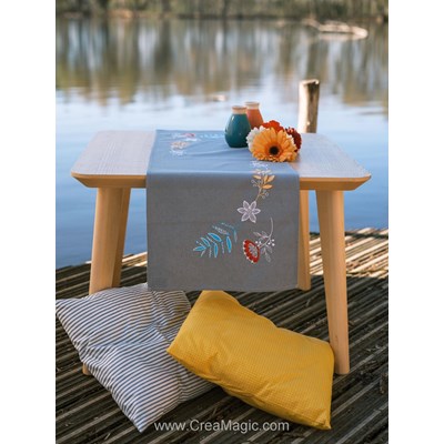 kit Chemin de Table Fleurs et brindilles - Vervaco