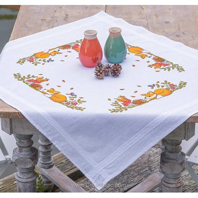 kit Nappe à broder Animaux d'automne - Vervaco
