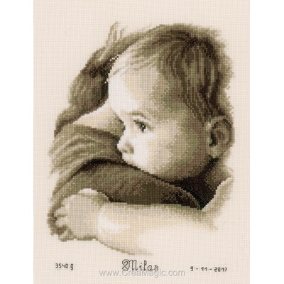 Bébé dans les bras broderie point de croix naissance - Vervaco