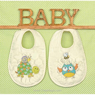 Kit bavoir woodland creatures bibs - lot 2 à broder de Dimensions