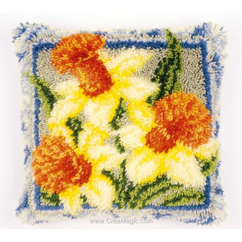 West Point Kit Couture Vervaco - Coussin Point De Croix 'Westie & Jonquilles' (40x40cm) Canevas Gros Trous