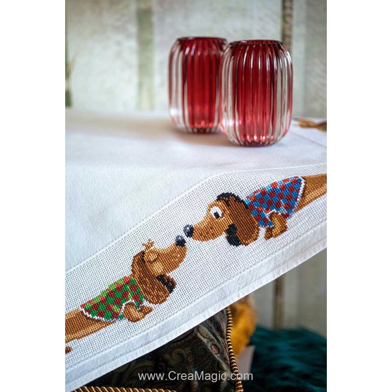 Kit De Broderie Au Point De Croix Vervaco - Nappe Kolibri (oiseau), Motif Imprimé, Complet