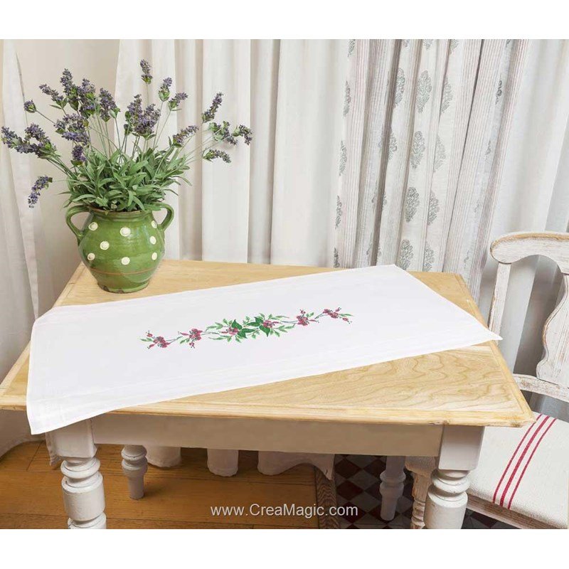 Kit chemin de table rosalie en broderie traditionnelle - Vervaco