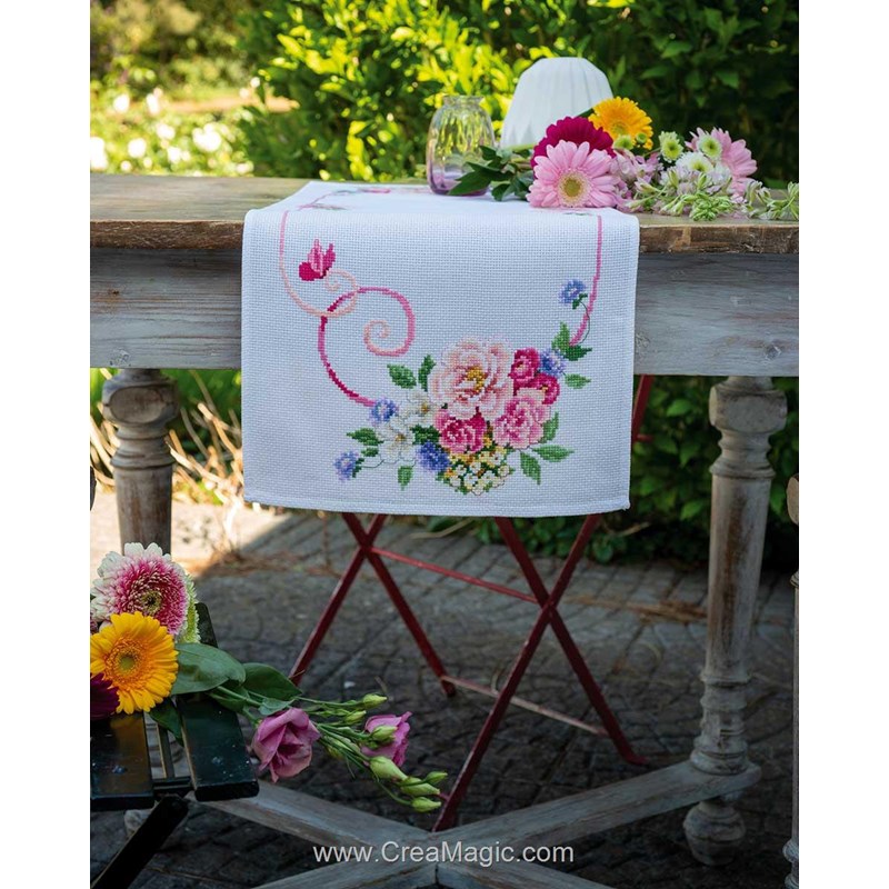 Vervaco Kit Da Ricamo Coniglietto Con Fiori – Diametro 24 Cm – Tela Stampata Con Filato DMC Incluso