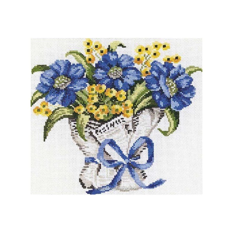 Point Croix De Princesse à Broder Bouquet Fleurs Bleues